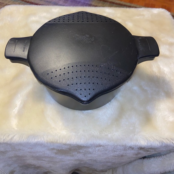 Pampered Chef Kitchen Pampered Chef Large Micro Cooker Microwave